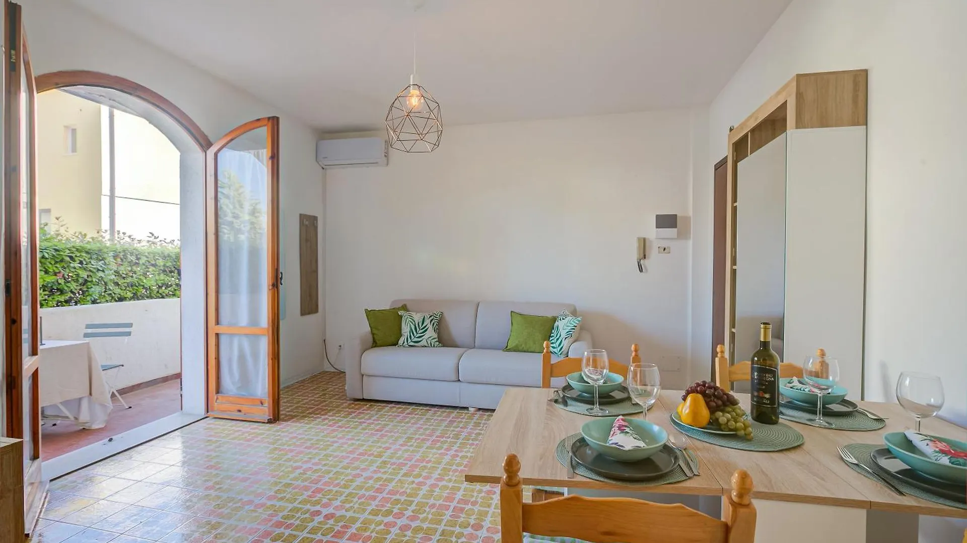 Missy Apartment - Happy Rentals Peschiera del Garda Italy